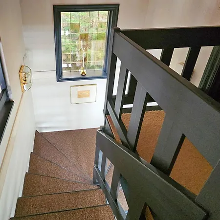 4 Bedroom Beautiful In Feriehus *